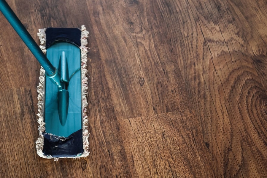 houten vloer schoonmaken