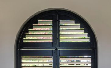 Shutters in de slaapkamer