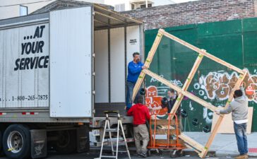 Wat komt er kijken bij een verhuizing?